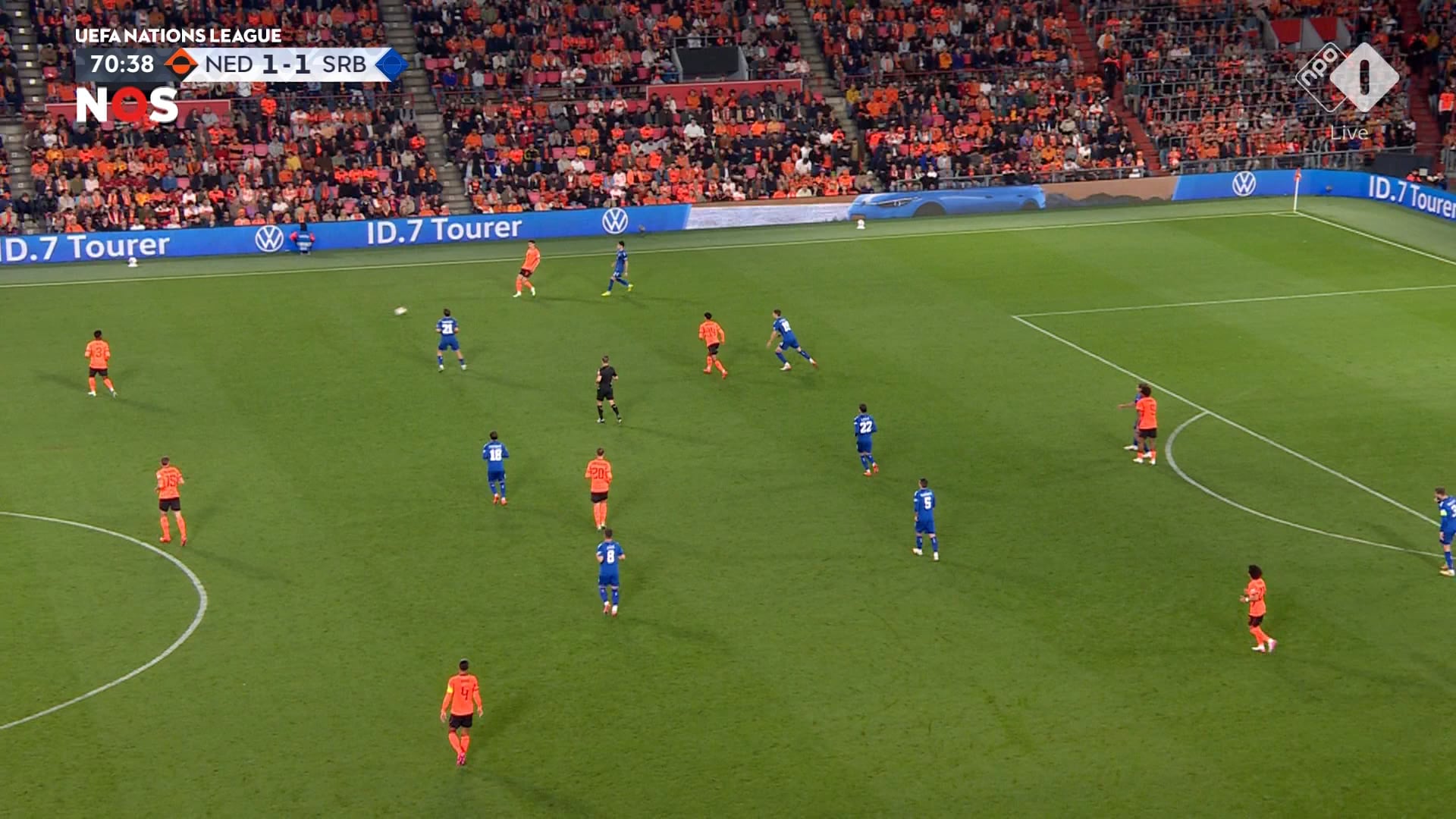Zirkzee Goal Shows What Man Utd Are Missing? - featured image