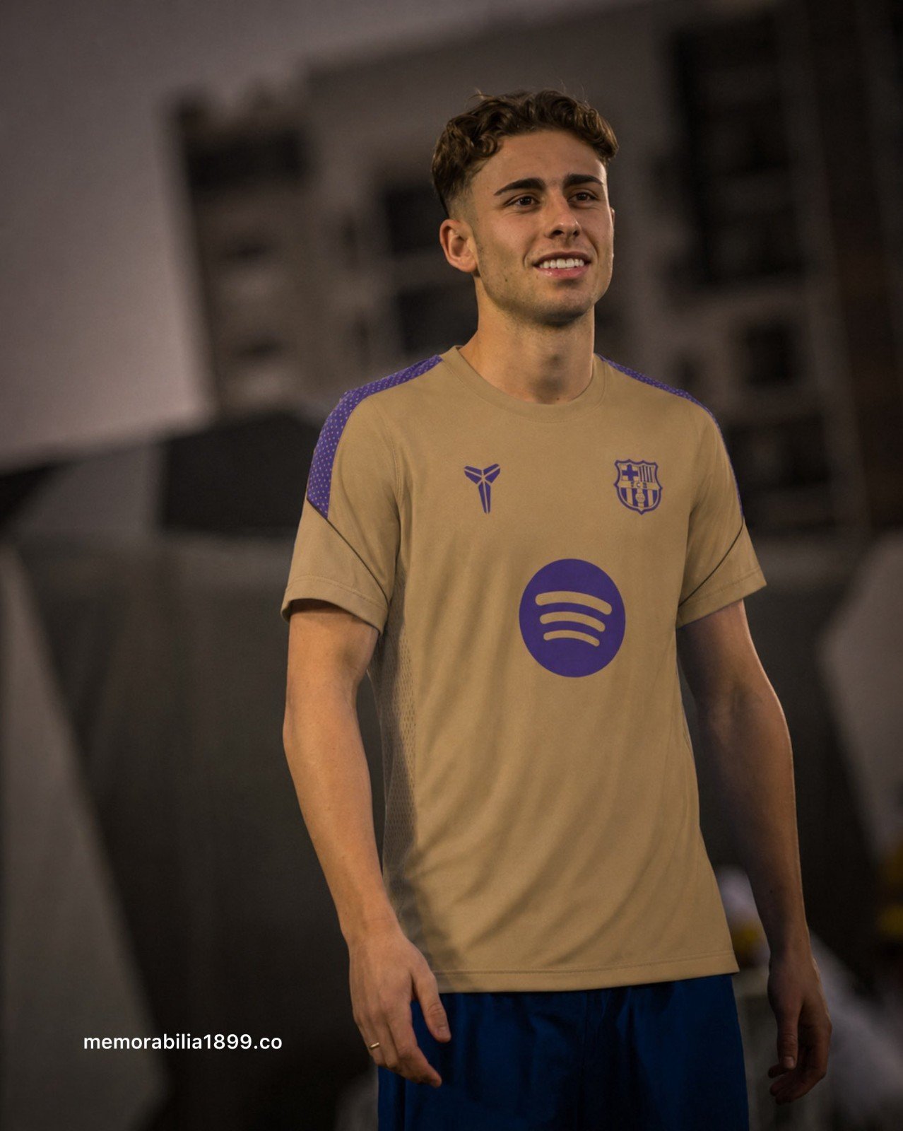 Gold Nike Mamba Barcelona 26-27 Training Shirt Leaked - featured image
