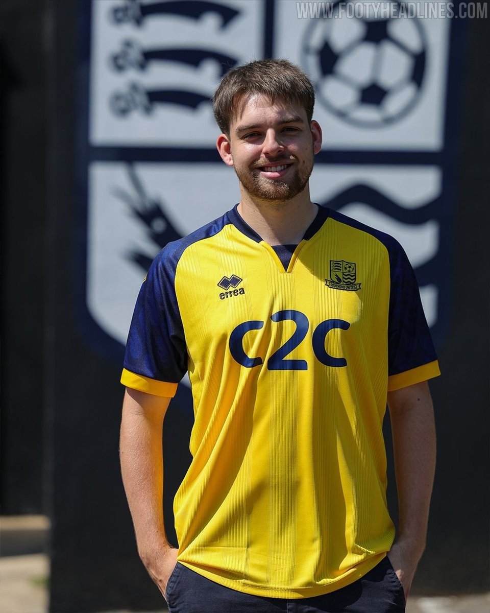 Southend United 26-27 Away Kit Released - featured image