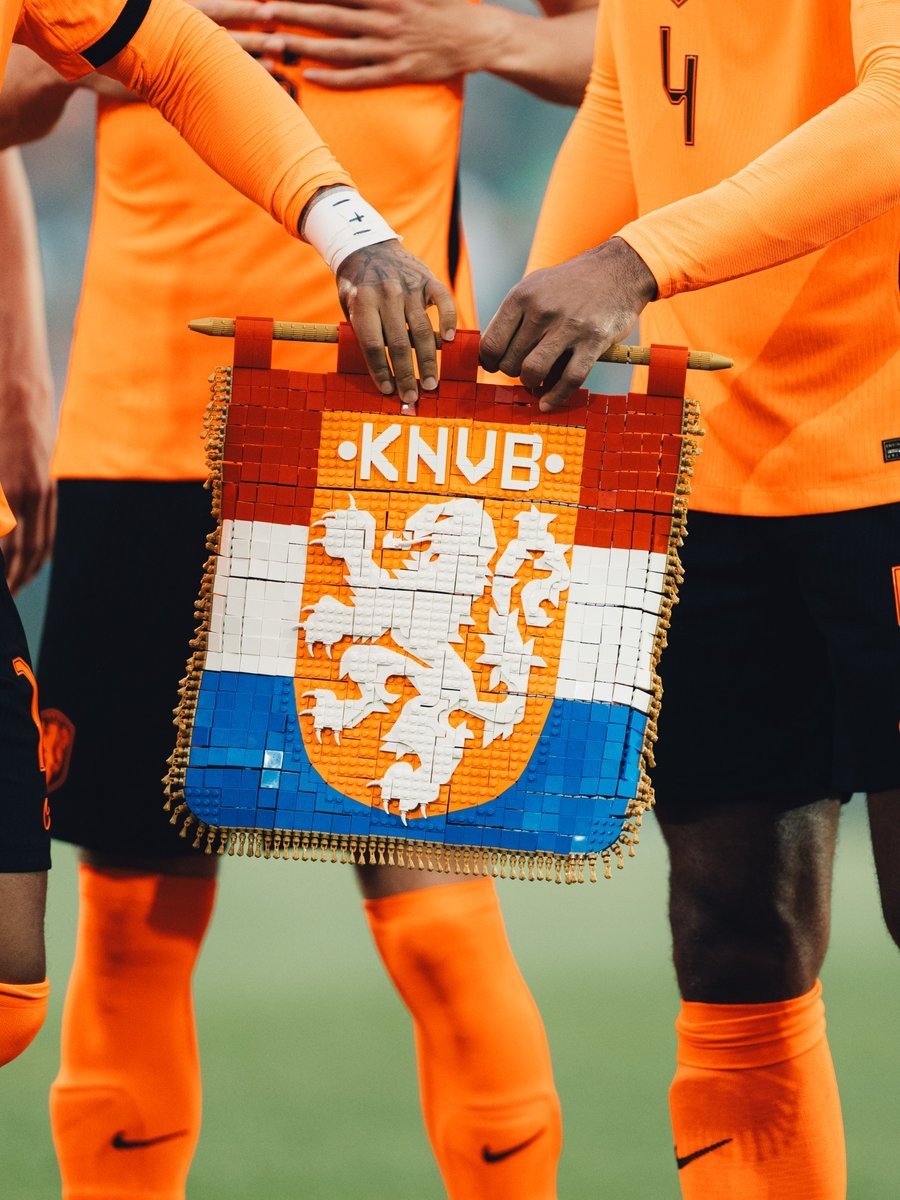 Special Netherlands x Lego Pennant - featured image