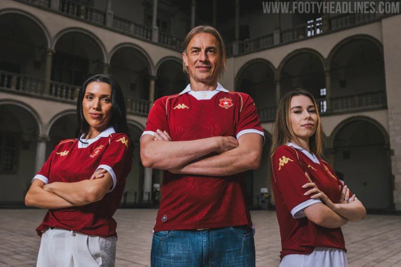 Wisła Kraków 26-27 120th Anniversary Kit Released - featured image