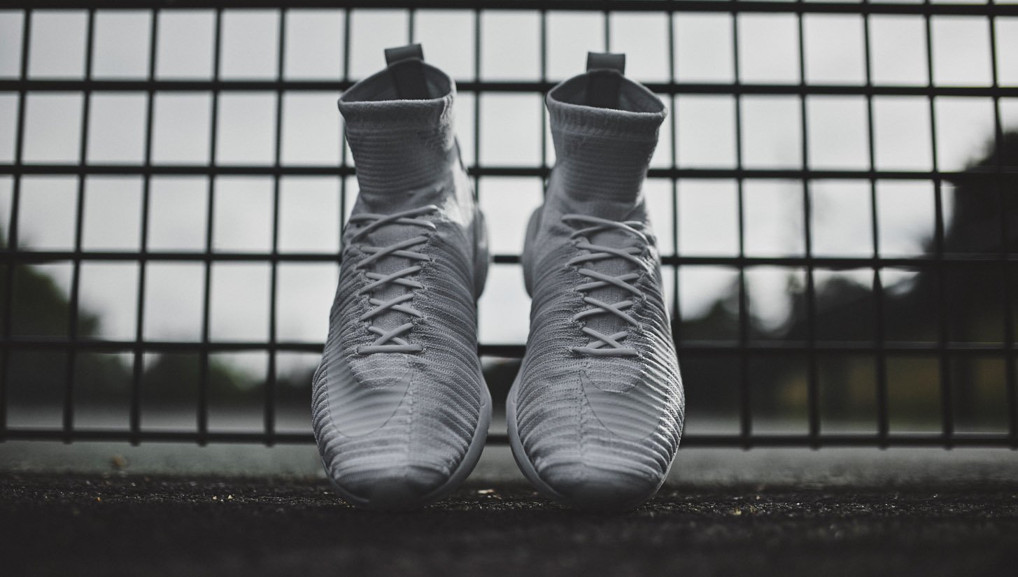 A Closer Look At The Nike Zoom Mercurial Flyknit - featured image