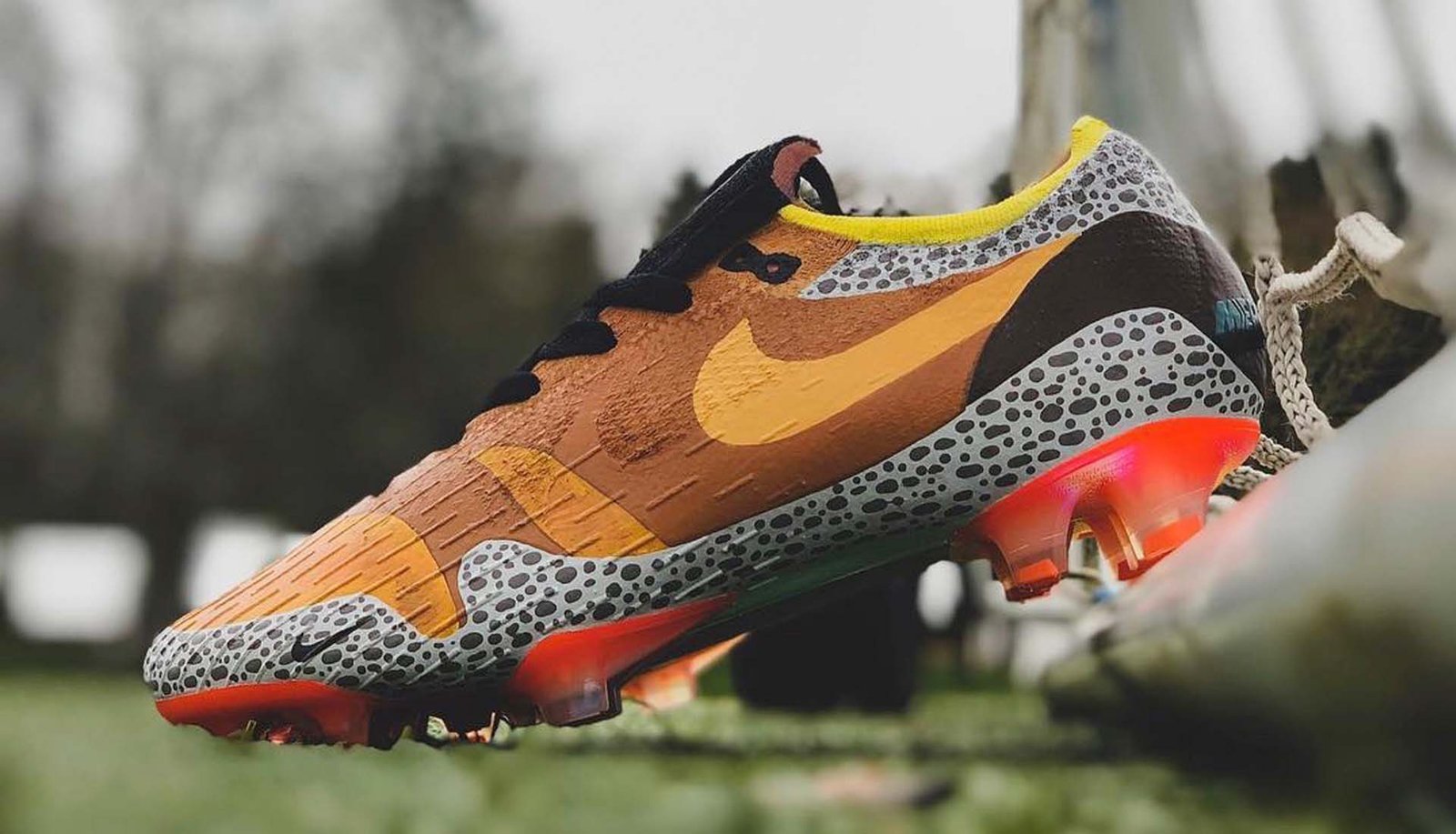 adrianscustoms Unveils Special Nike Mercurial Vapor For Air Max Day - featured image