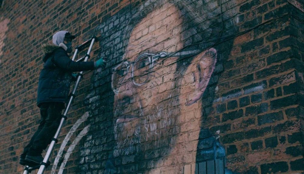 Akse Creates Jurgen Klopp Street Art in Liverpool - featured image