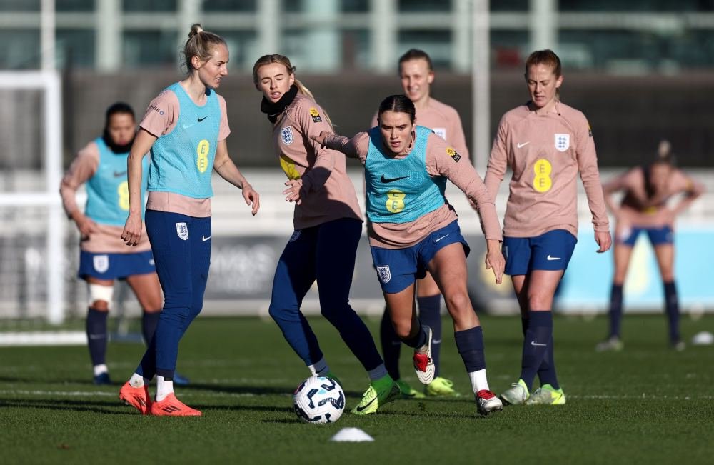 Alessia Russo & Grace Clinton Give First Glimpse At adidas Predator 25 - featured image