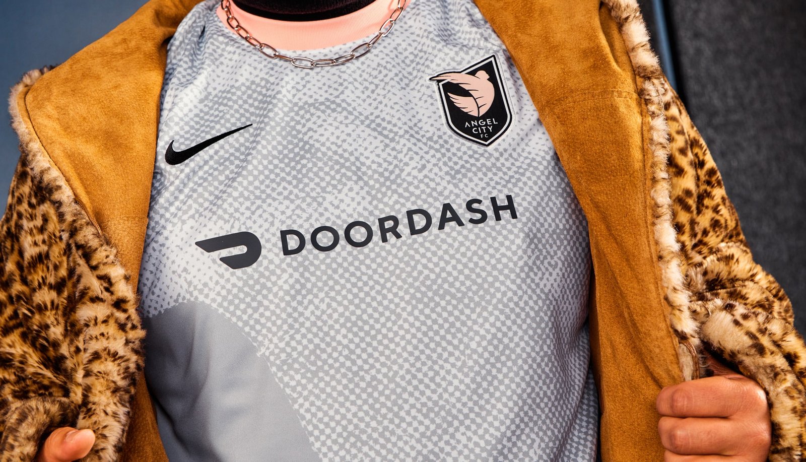 Angel City FC Launch 2023 Away Jersey & Patch Collection - featured image