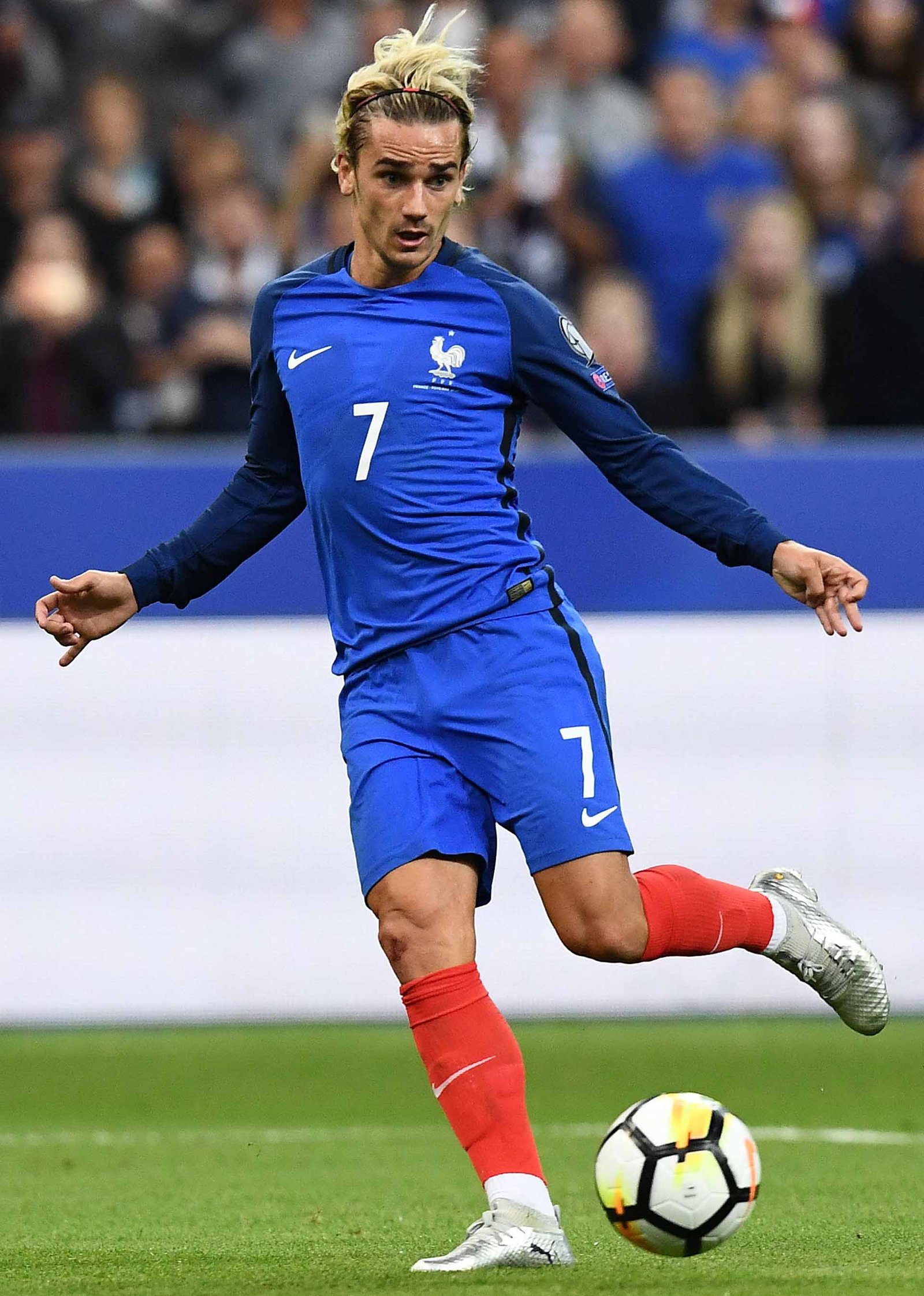 Griezmann-puma-chrome-3-min.jpg