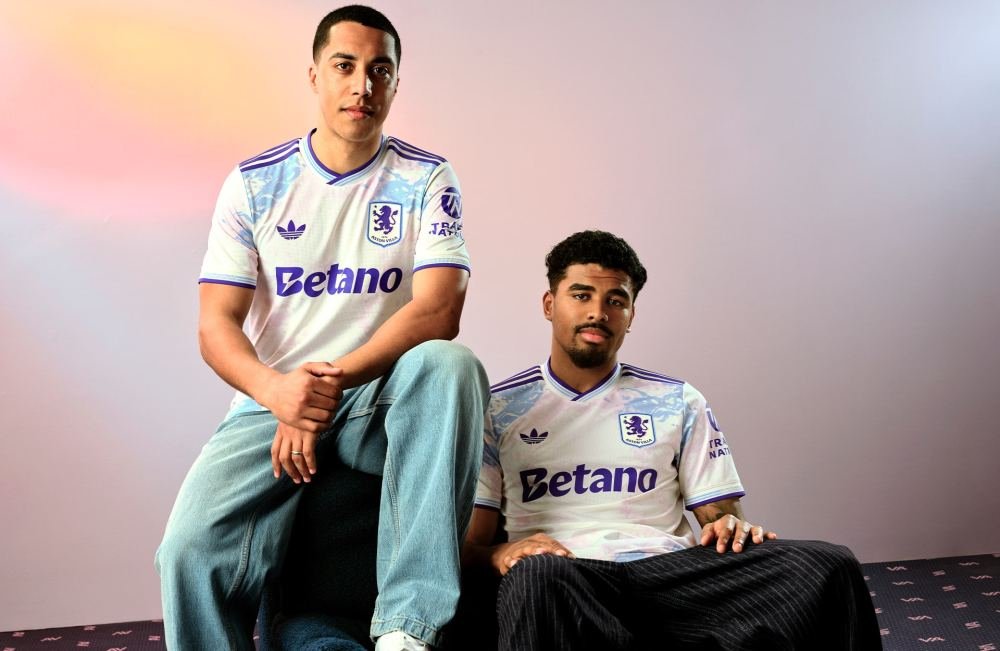 Aston Villa & adidas Reveal Trefoil-Emblazoned 25/26 Third Shirt - featured image