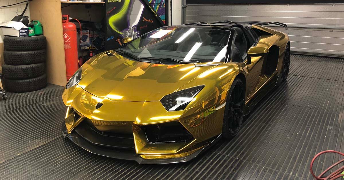Aubameyang Gets His Lamborghini Aventador Wrapped in Chrome Gold - featured image