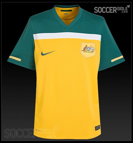 Australia Home 2010 Nike Football Shirt - featured image