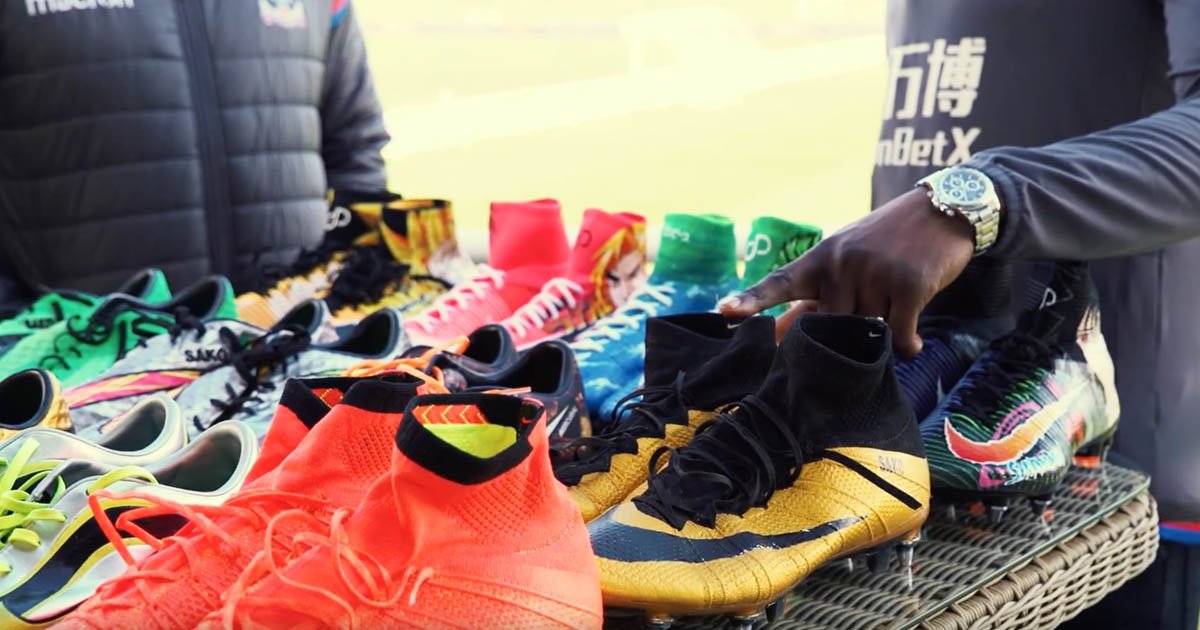 Bakary Sako Shows Off His Customised Boot Collection - featured image