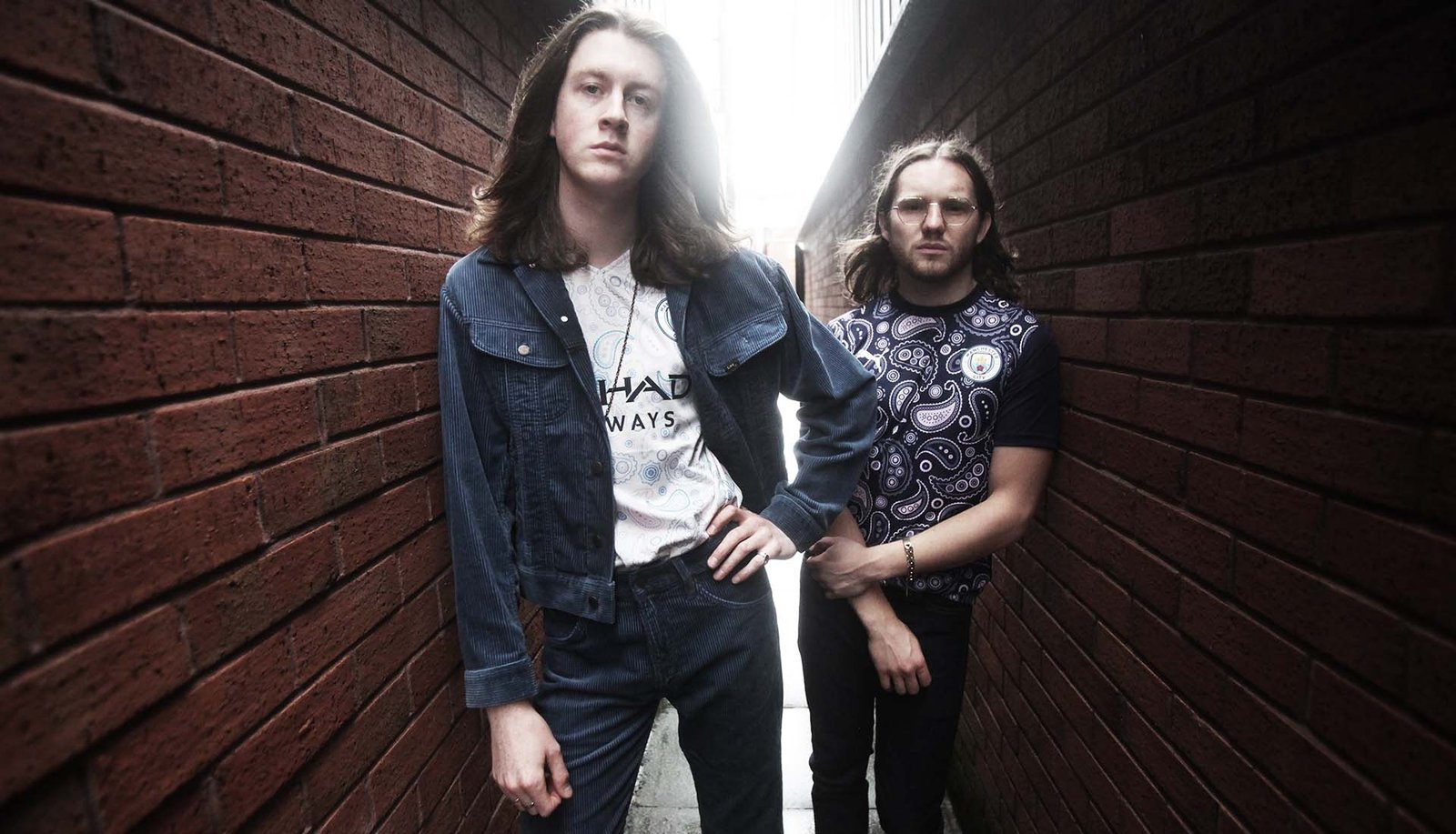 Blossoms Talk Messi On The Motorway, Paisley Shirts and Man City Fandom - featured image
