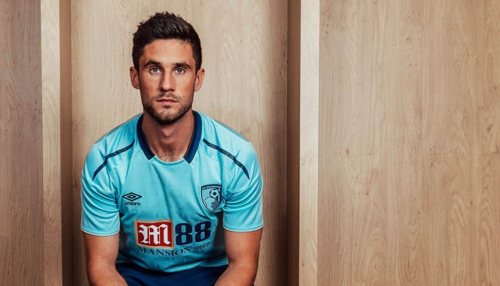 Bournemouth 2017/18 Away by Umbro - featured image