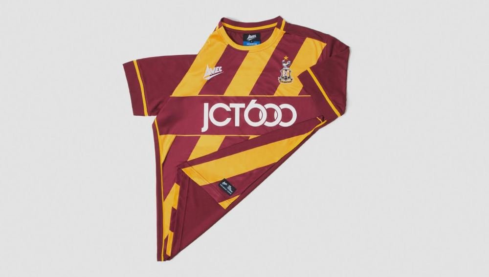 Bradford City 16/17 Shirts shot by The Chimp Store - featured image