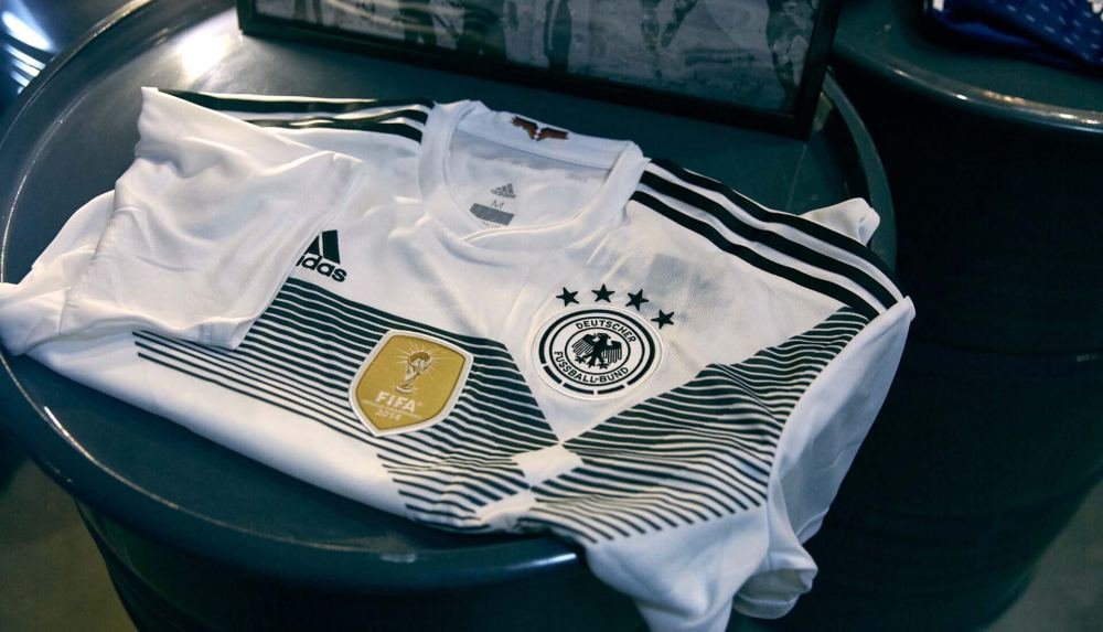 Brand Share of 2018 World Cup Kits - featured image