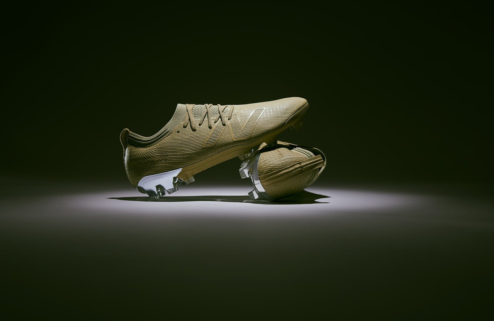 Closer Look At The New Balance x Stone Island Furon v8 - featured image