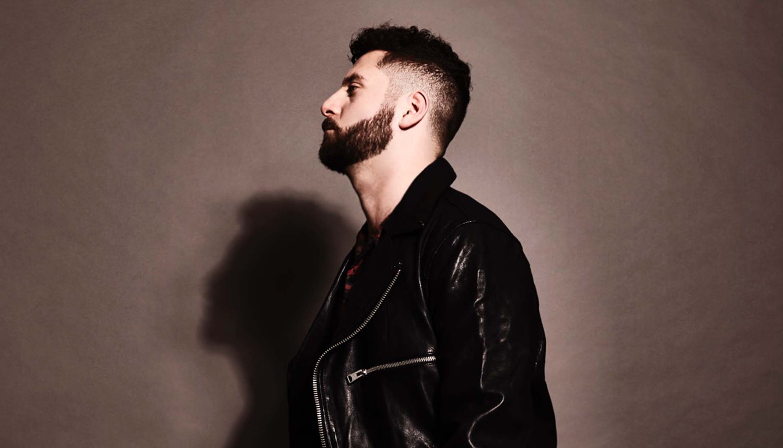 Elderbrook Gives Us His Match Day Playlist - featured image