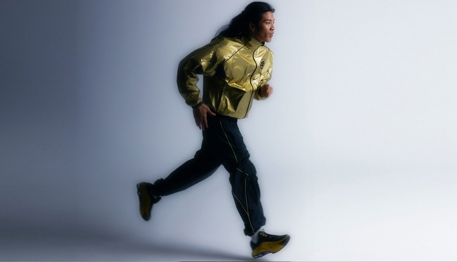 Equipo FC Drops Reversible Tracksuit Inspired By The 2000s - featured image