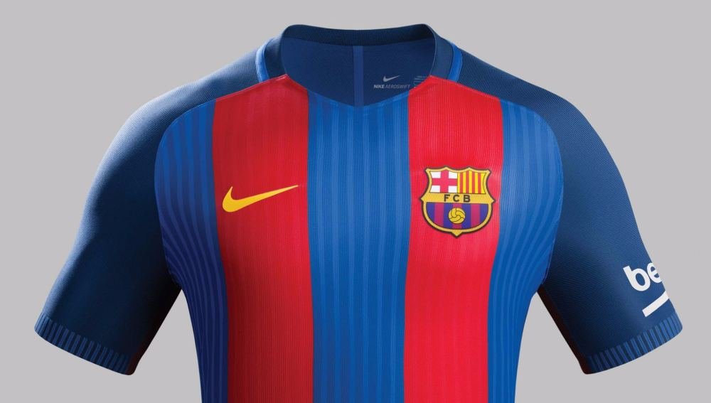 FC Barcelona 16/17 Home Kit by Nike - featured image