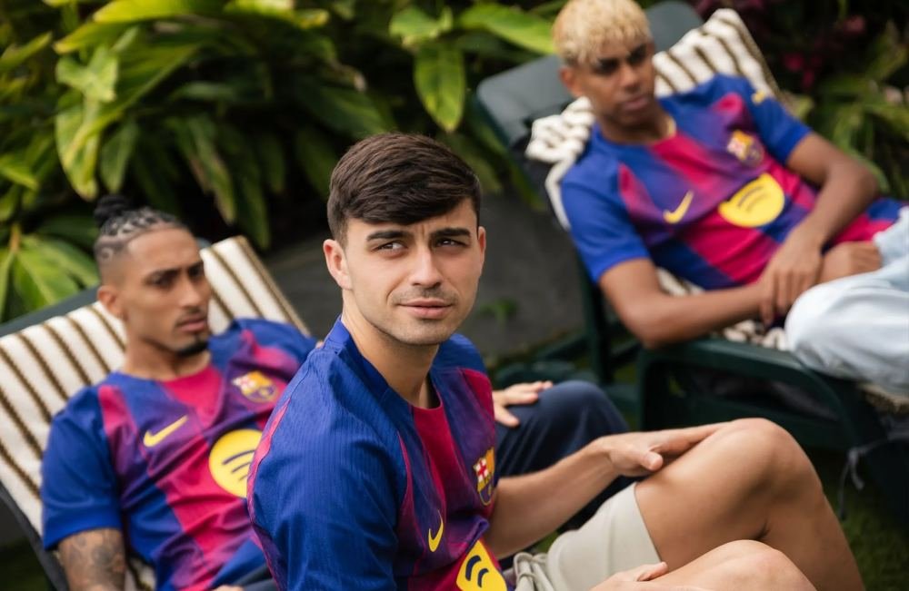 FC Barcelona Launch New Nike Home Kit For 2025/26 - featured image