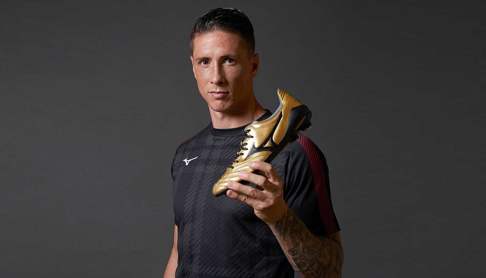 Fernando Torres Signs For Mizuno - featured image