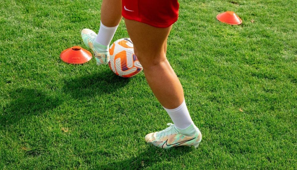 First Look At The Nike Football Bonded Pack - featured image