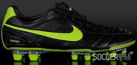 Heritage Football Boots - Nike Air Legend II black/volt - 03/03/09 - featured image