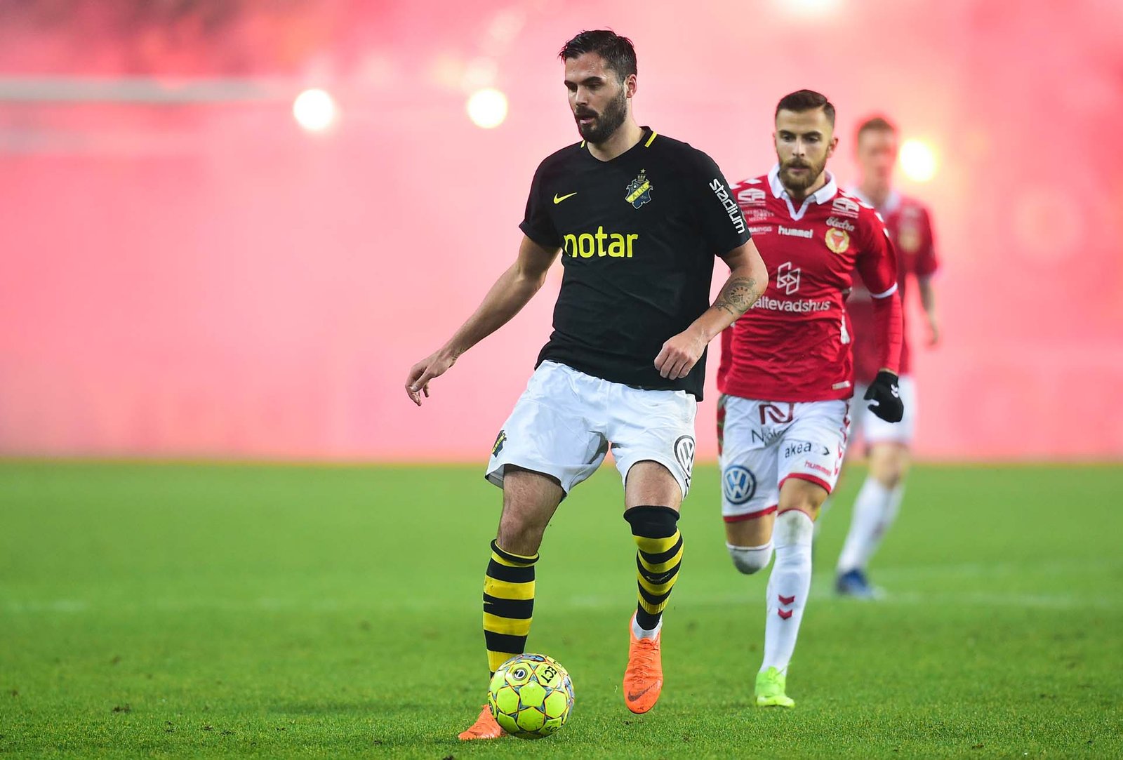 body6-aik-champions-framed-min.jpg