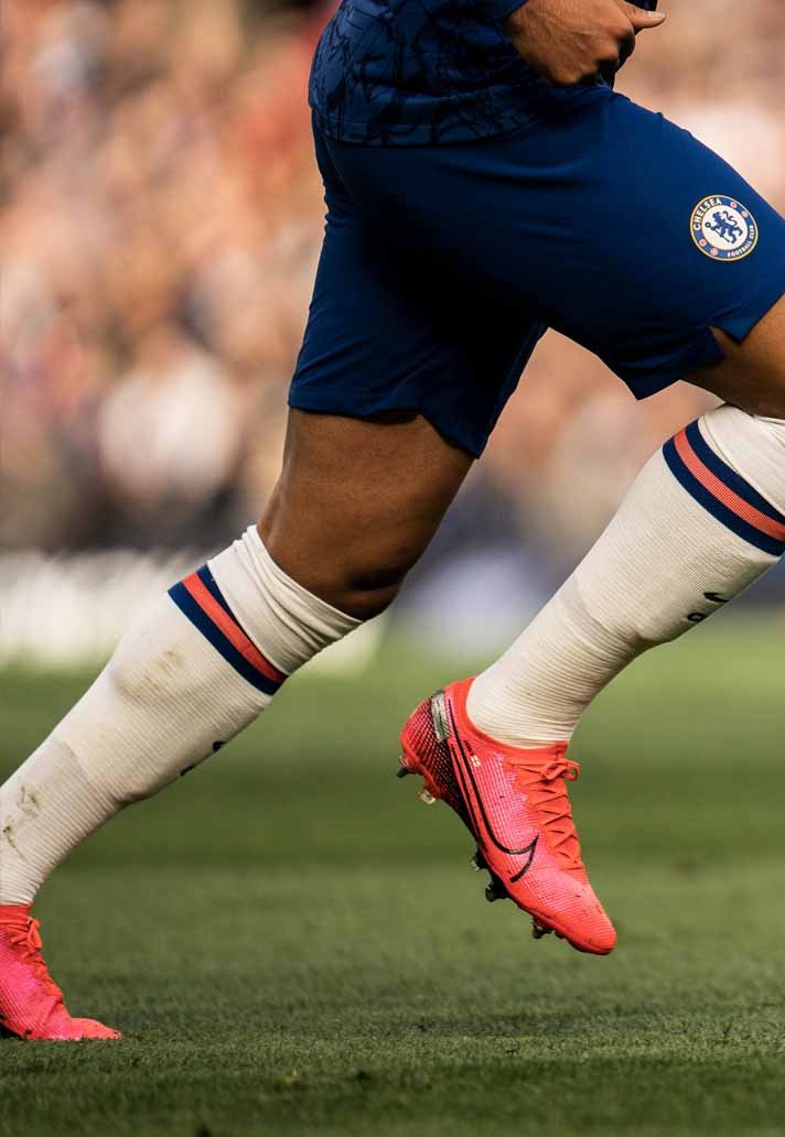 37-chelsea-spurs-framed-min.jpg