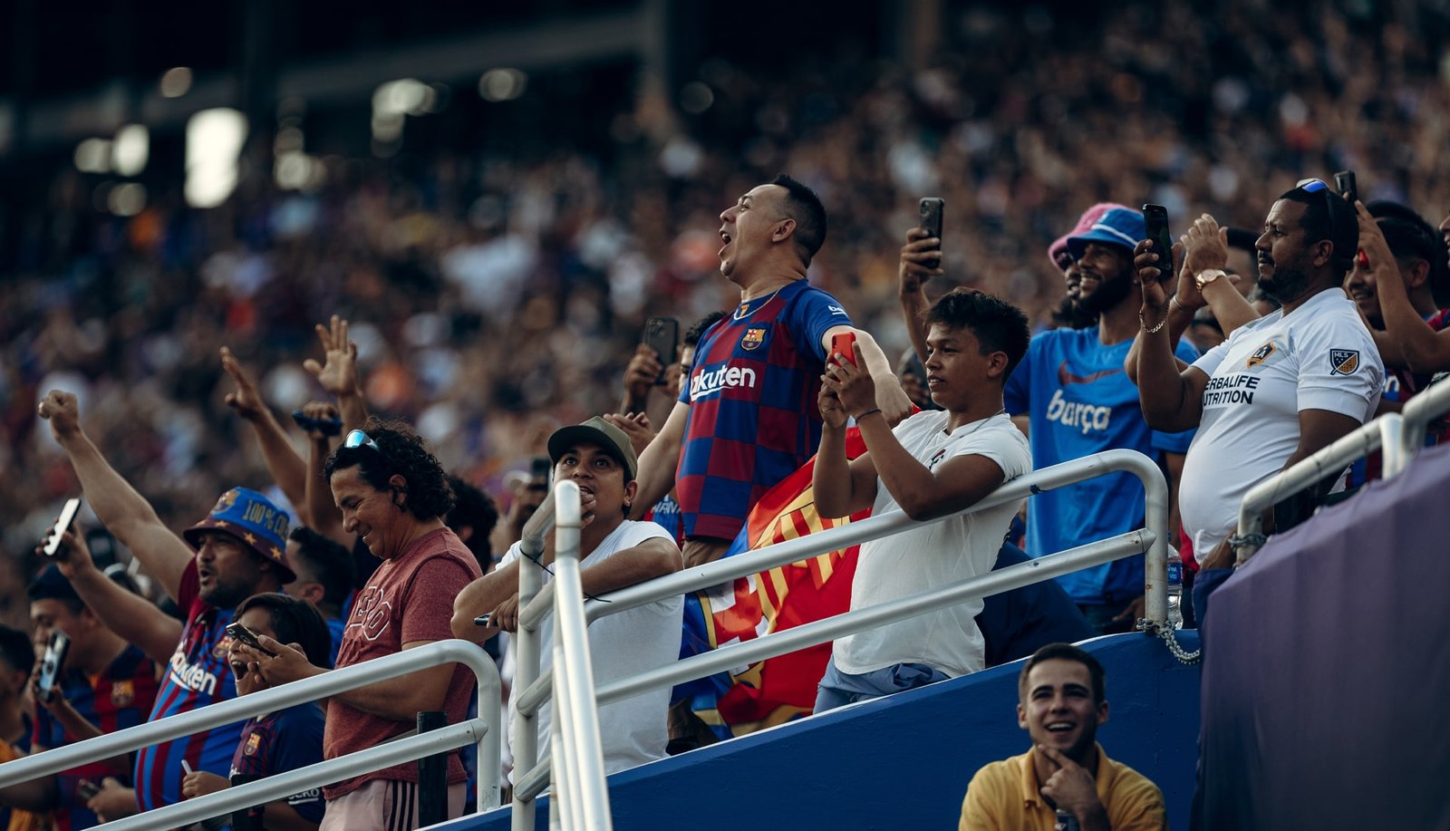 Framed #207: Barcelona v Juventus - featured image