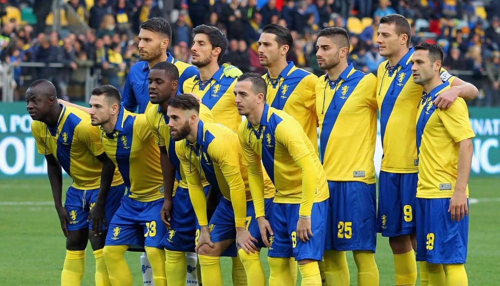 Frosinone Calcio Launch 90th Anniversary Jersey - featured image