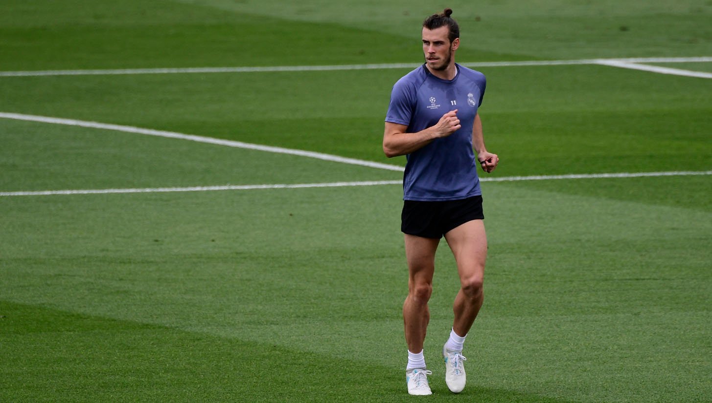 Gareth Bale Trains in Modified adidas X 17.1 - featured image