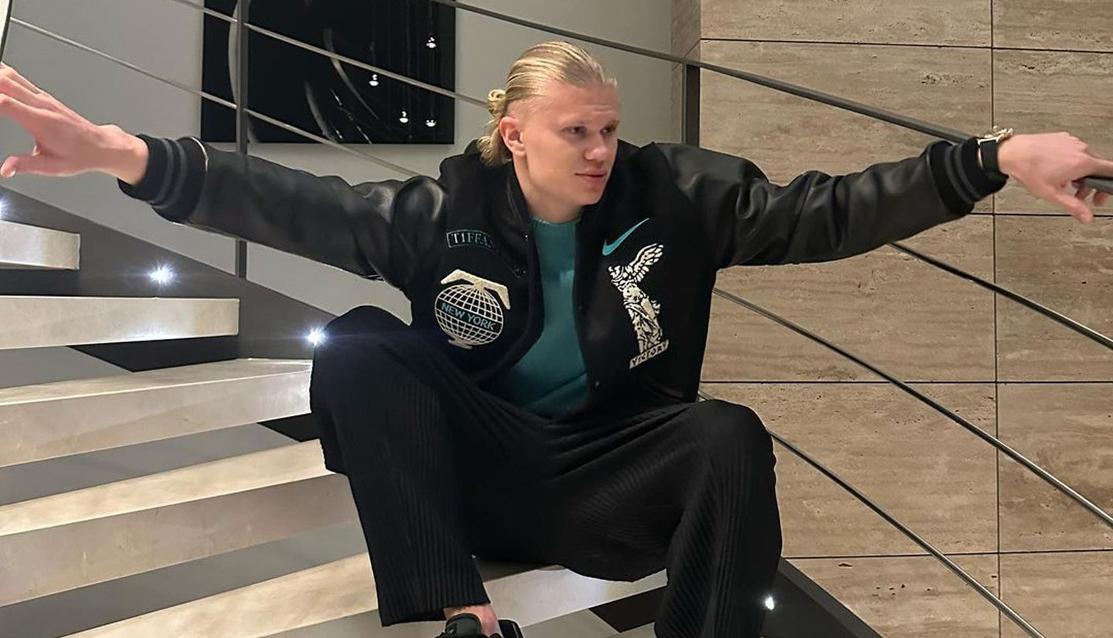 Haaland Wears Nike AF-1 x Tiffany & Co. ‘1837’ ‘Friends & Family’ Edition - featured image