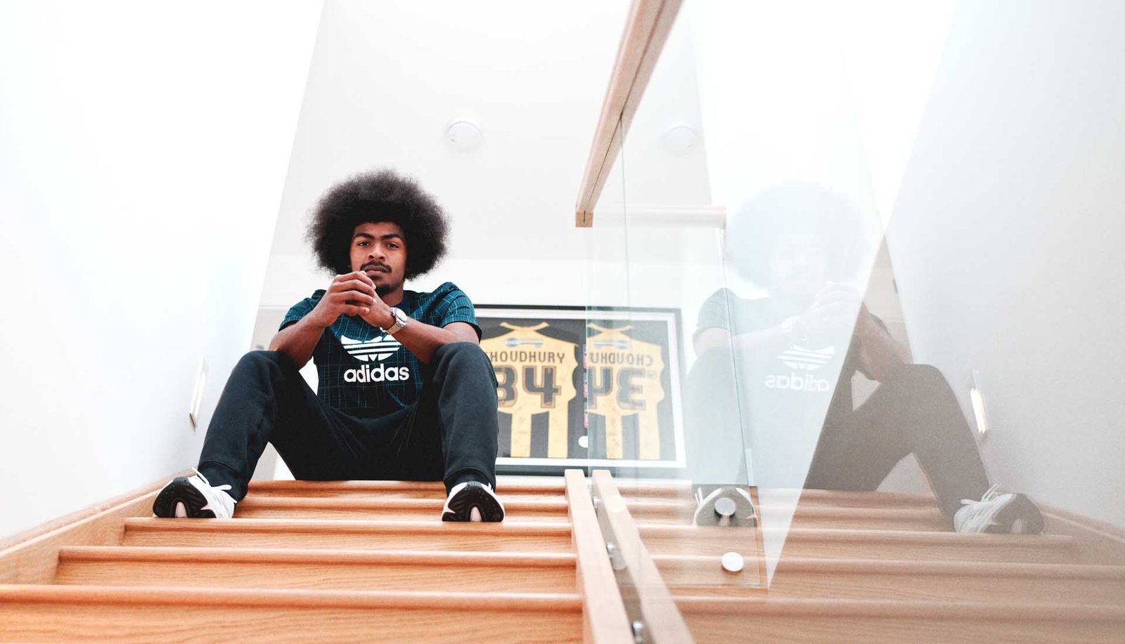Hamza Choudhury Talks Football Upbringing, Family Life & Leicester City - featured image