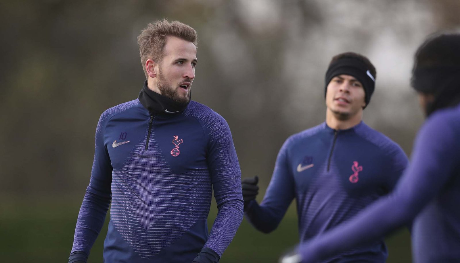 Harry Kane Trains In Unreleased PhantomVNM Colourway - featured image