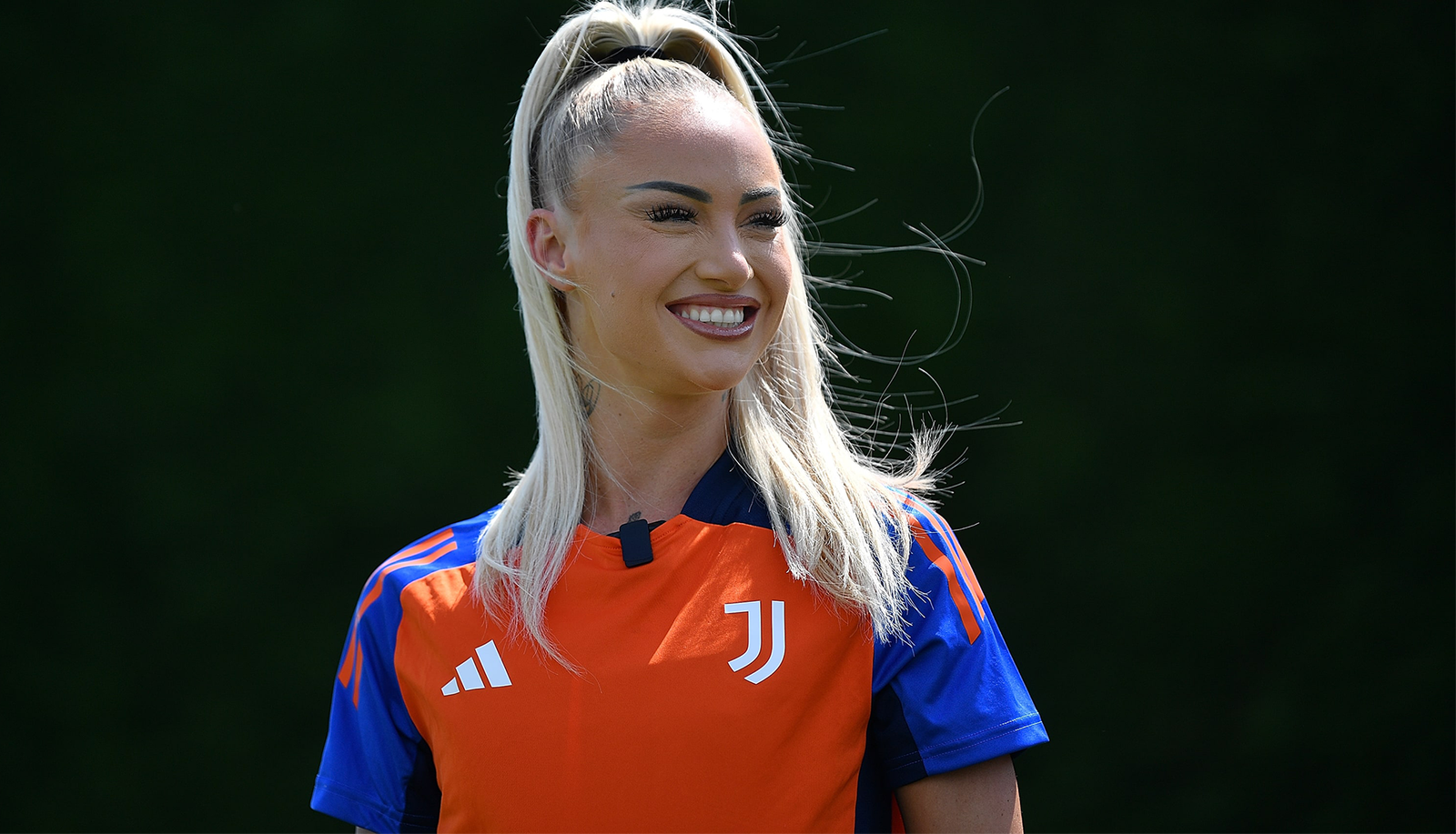 How Female Footballers Are Widening Narrow Beauty Standards - featured image