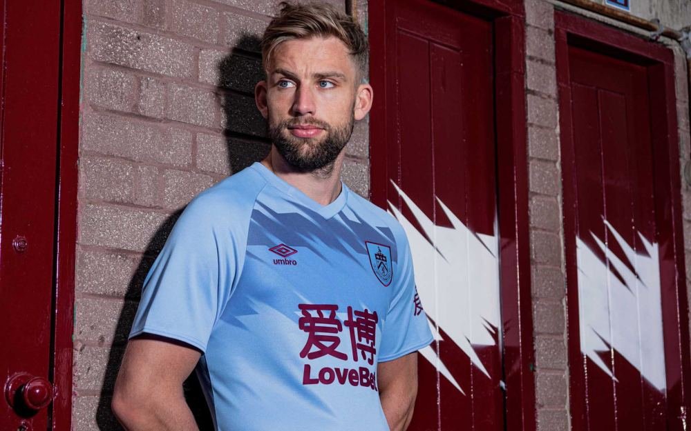 How Umbro Continue To Reign As Replica Royalty In 19/20 - featured image