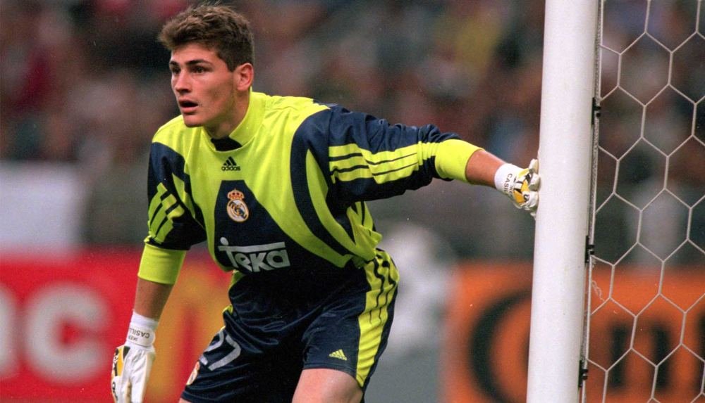 Iker Casillas Shows Off 2000 adidas Predator Precision - featured image