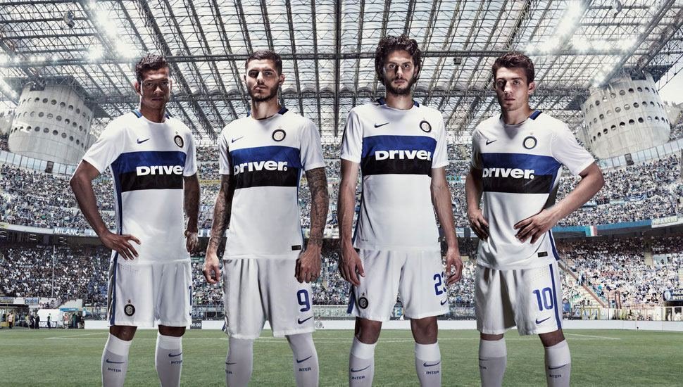 Inter Milan 15/16 Away by Nike - featured image