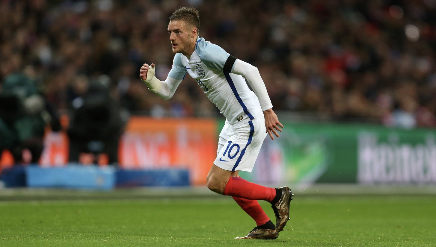 Jamie Vardy Debuts Nike Camo Hypervenom - featured image