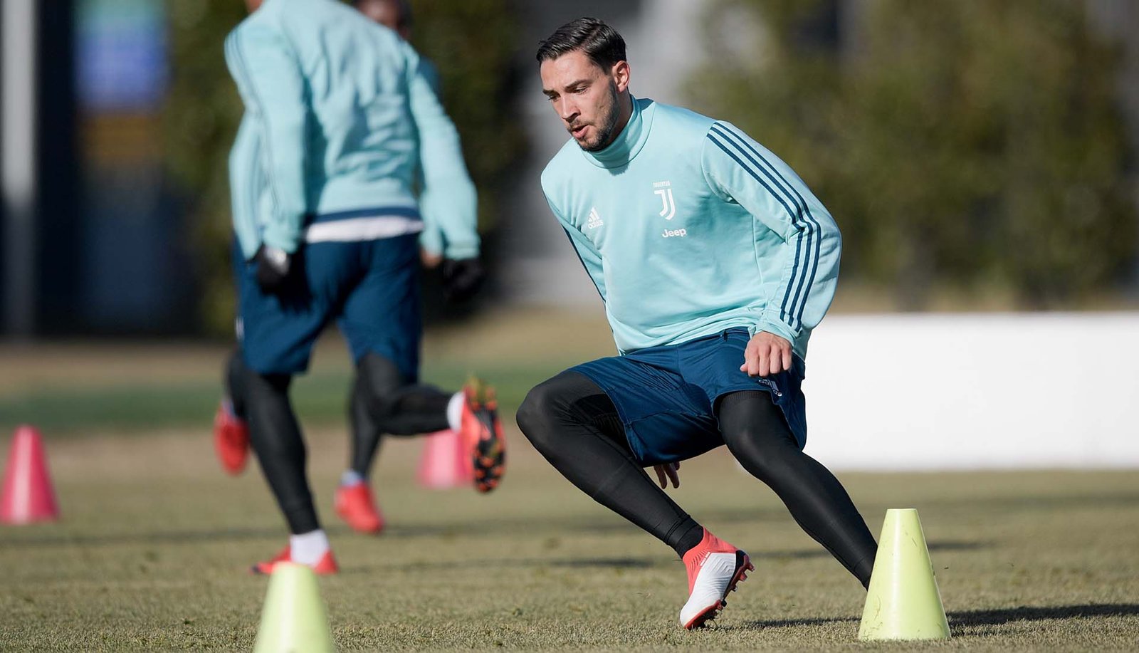 Juventus Duo Train in Cold Blooded Predator 18+ - featured image
