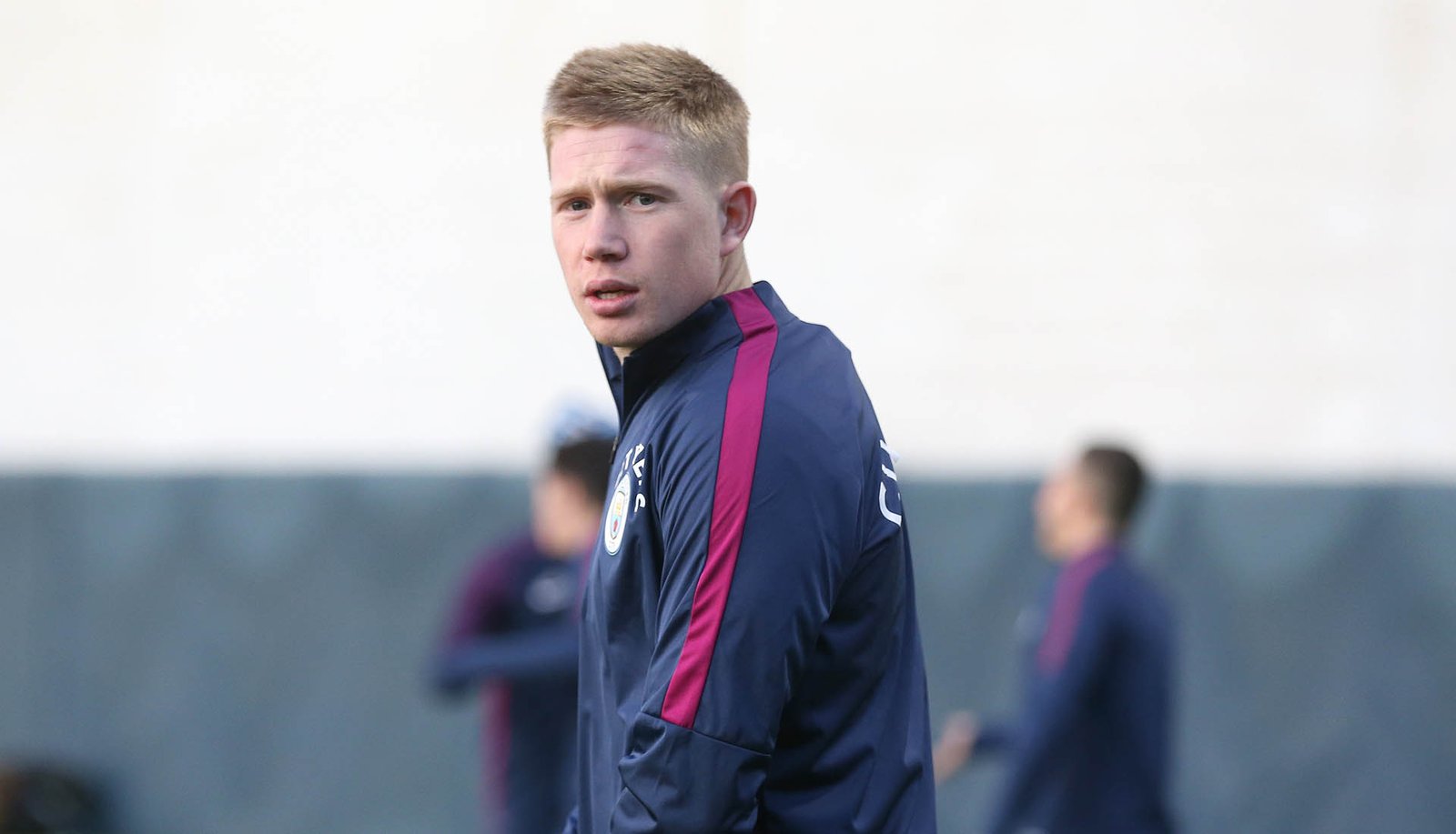 Kevin De Bruyne Trains In Unreleased Nike Blackout Boots - featured image
