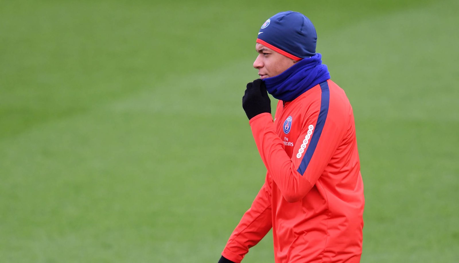 Kylian Mbappe Trains In Blackout Mercurial Superfly - featured image