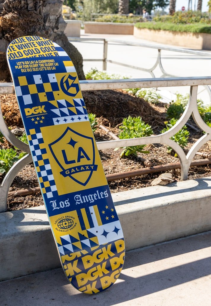 la galaxy 4-min.jpg