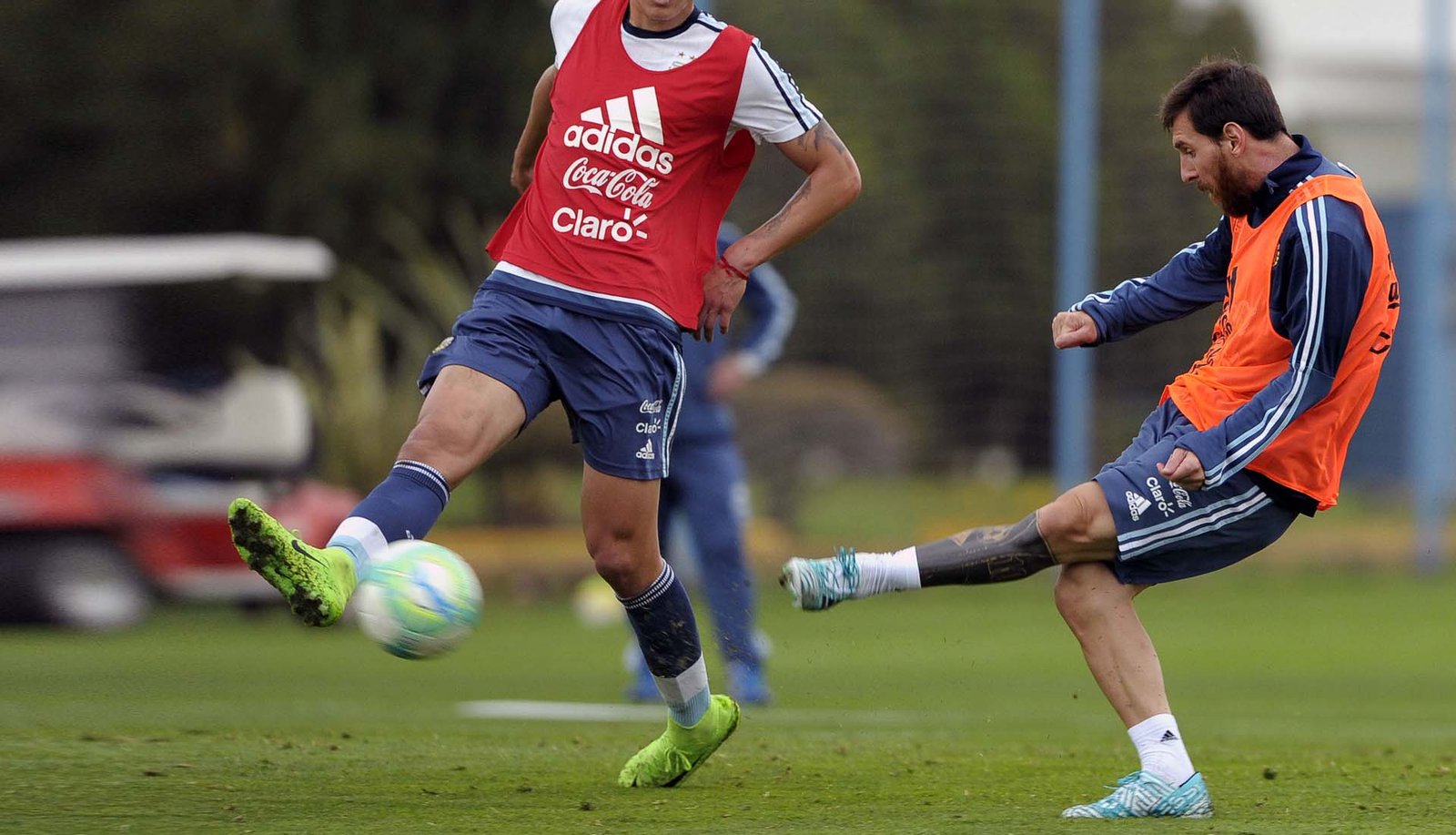 Leo Messi Trains in Signature 'Ocean Storm' Nemeziz - featured image