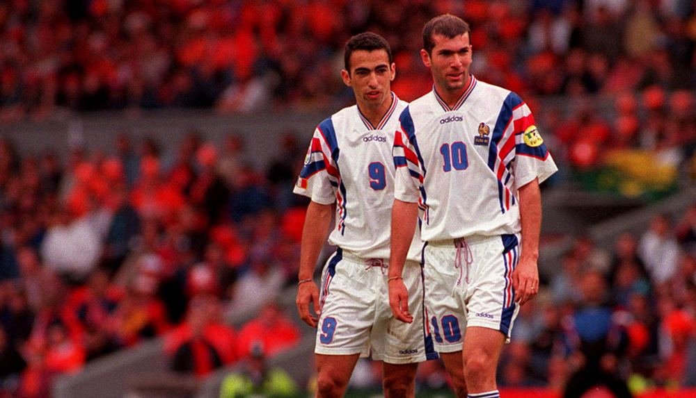Looking Back At The Best Kits Of Euro '96 - featured image