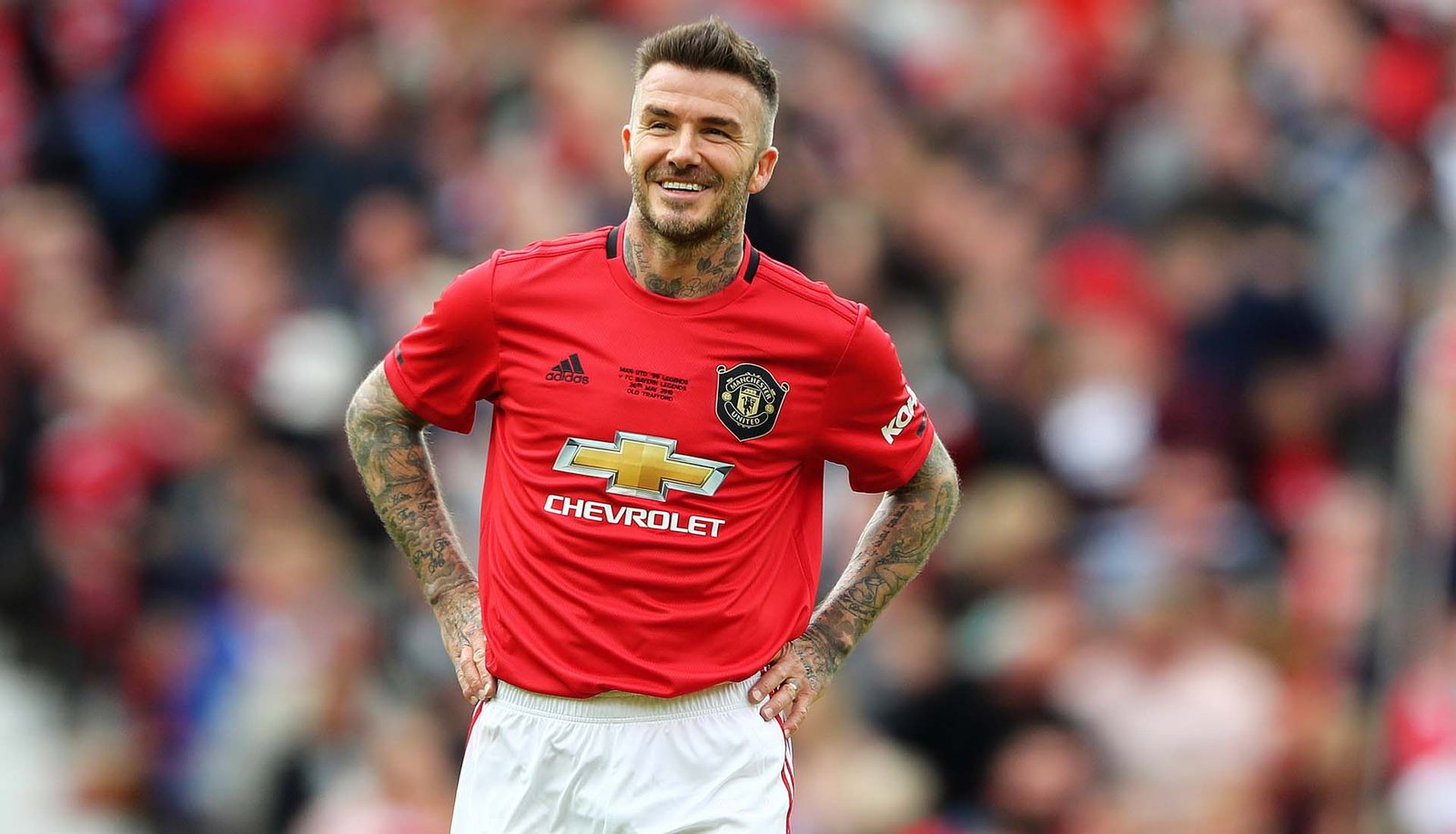 Man United Legends Debut 19/20 Kit in 1999 Reunion Match - featured image