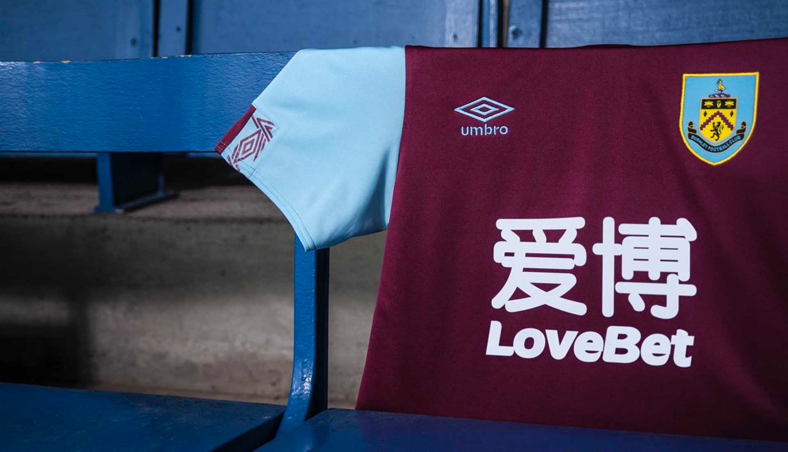Man United Top Premier League 19/20 Shirt Sponsor Value Table - featured image