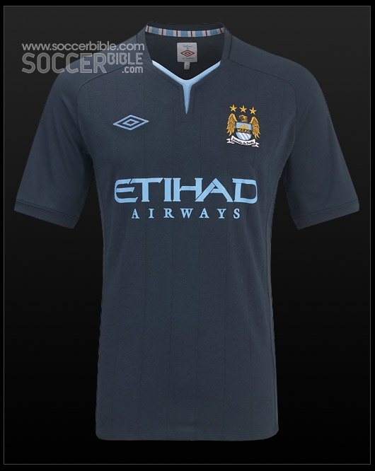 Manchester City Away 10/11 Umbro Football Shirt - featured image