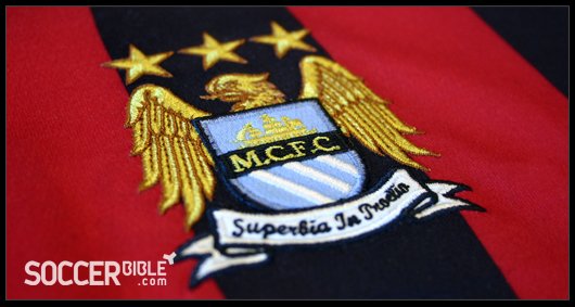 Manchester City Away Kit 2011-2012 - Umbro Football Shirt - featured image